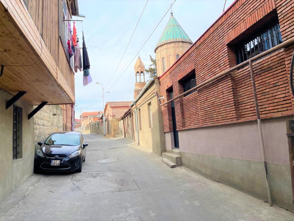 Modern Apart Old Tbilisi Center Bagian luar foto